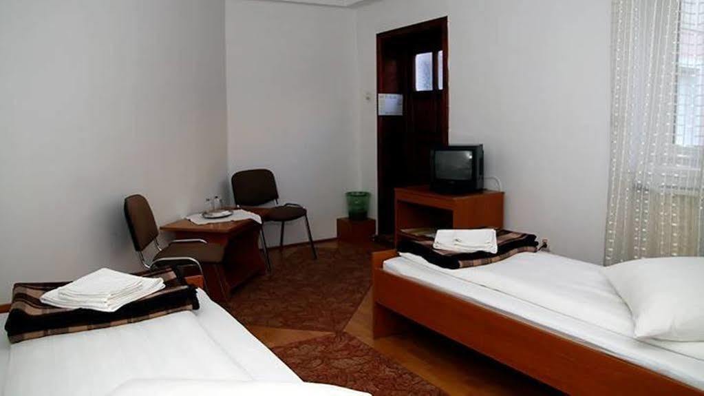 Guesthouse Casa Baciu Σίμπιου Εξωτερικό φωτογραφία